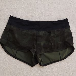 Lululemon speed up short 2.5 inch